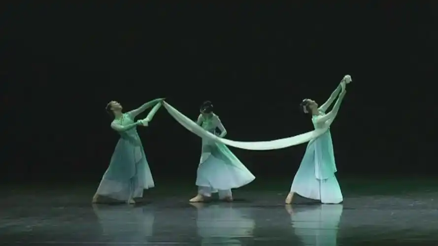 女子三人舞《林涧》舞蹈音乐