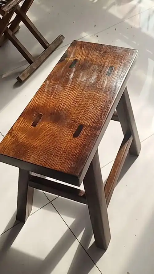 精品柘木四腿八叉凳子