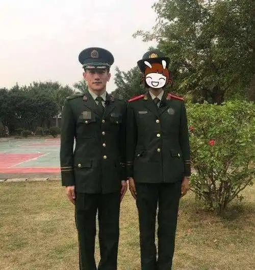 "叫张馨予,当扒到何捷的前女友之后:一般人都自卑吧_女生_男友_品性