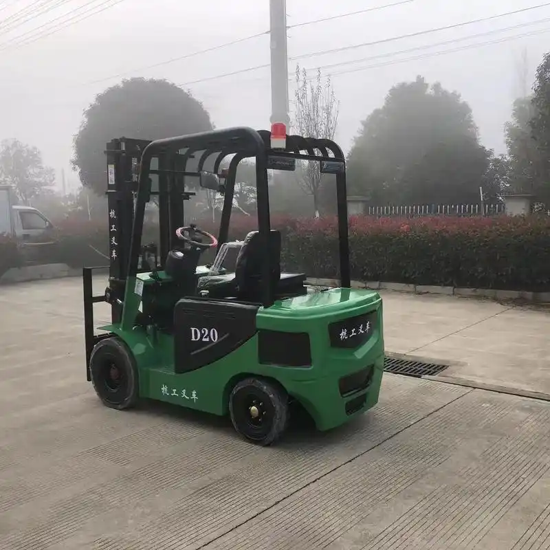杭工叉车,#新能源环保电动叉车 #仓储物流工厂搬运车 #支持 - 抖音