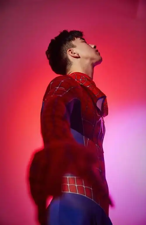 #帅哥##颜值##小鲜肉##腹肌#