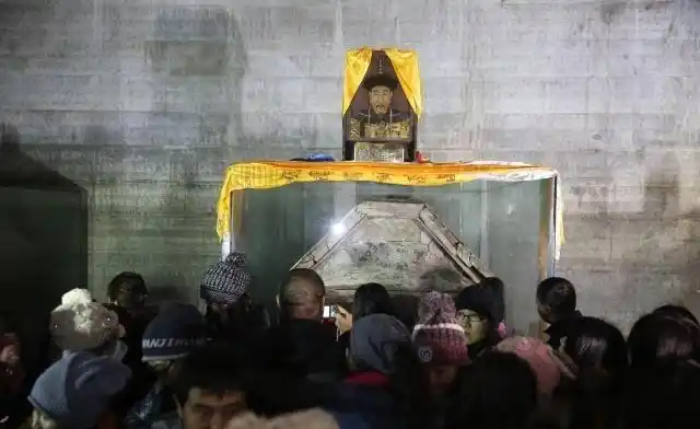 乾隆陵墓被盗,意外发现"魏璎珞"尸身竟百年不腐,这是为什么?