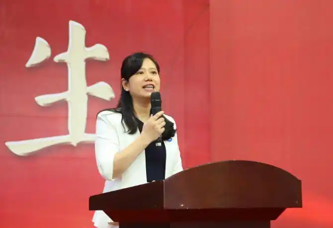 筑梦新时代 奋进新征程 ——2019级新生开学典礼暨入学教育圆满举行