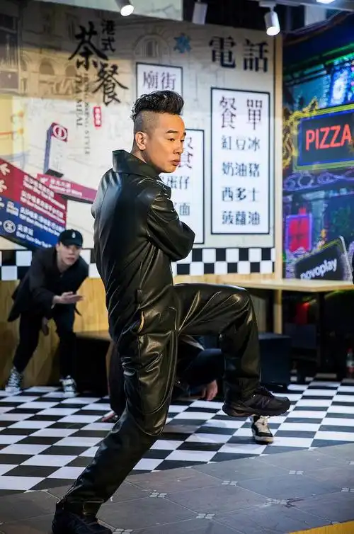 陈小春年货节 用暖心公益开启有心之年