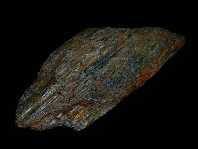 富含银元素的矿产称之为银矿.纯银为银白色,故又称白银.