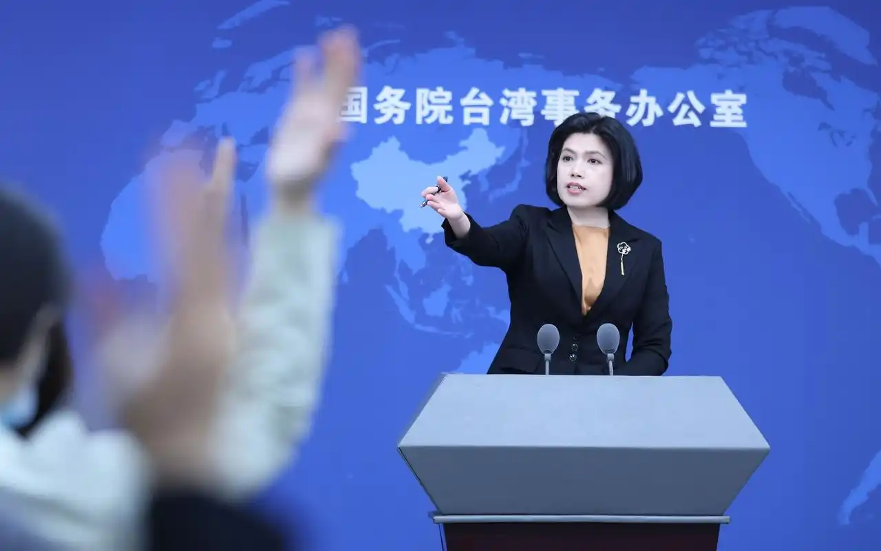 国台办发言人朱凤莲(资料图)