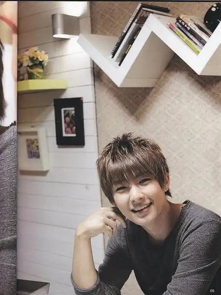 笑笑的相册-日系美男——炎亚伦