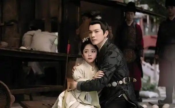 预告片之中钟汉良和谭松韵cp感也太强了,两个人的对视好甜,甜煞老夫的