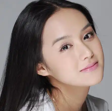 17岁登春晚的饶敏莉 今家庭幸福让人羡慕 - 明星 - 环球娱乐在线