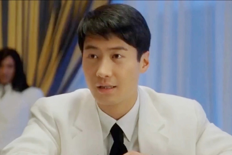 黎明版的《赌神》和周润发比起来总感觉缺少一点经典元素在里面