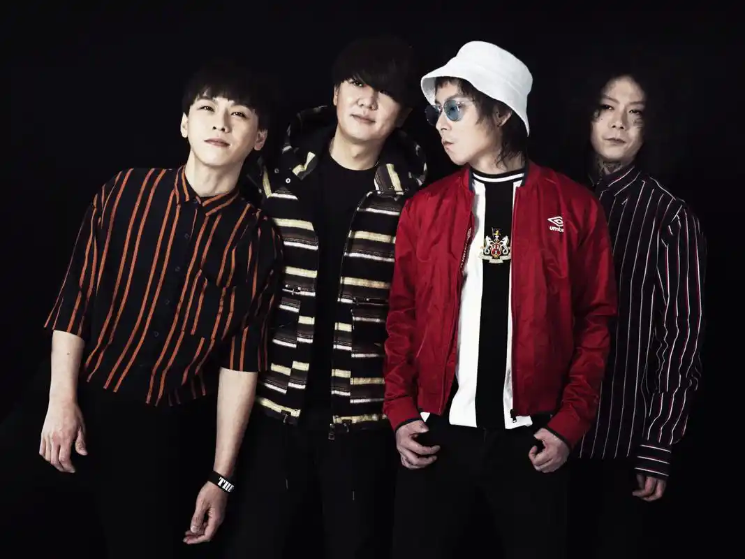 新专辑主打歌 歌名竞猜[音乐]  提示:和你们住的