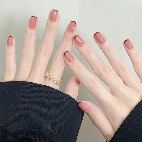 豆沙色美甲太绝了,真的显白显嫩!