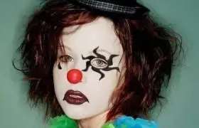 这么多人斗我一个 关注251人气 /0评论 /0最新发布-小丑-卑微-自卑