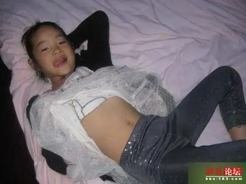 史上最霸气早恋作文 盘点逆天的00后干出的奇葩事!(组图)