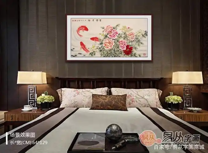 主卧室适宜挂什么画?花鸟画当为首选!