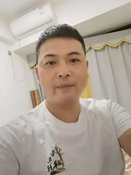 47岁离异男征婚照片(id:3992776)_福建泉州征婚交友_我主良缘网