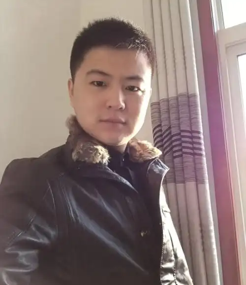 会员1599906658照片