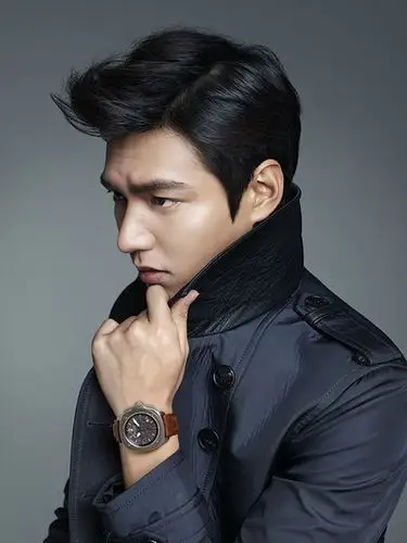 李敏镐代言名表 "完美侧脸"想想也醉了(图)