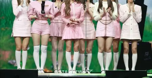 多图预警,进来选,aaa女团美腿新闻图,你喜欢哪一个