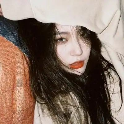 祁宋ins魅力真人女生头像_微信头像_我要个性网