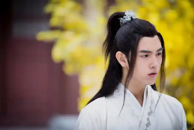 陈飞宇,程潇,熊梓淇主演新剧《天醒之路》少年觉醒,乘风破浪