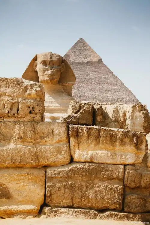 古埃及文明:法老王,金字塔和木乃伊的奥秘