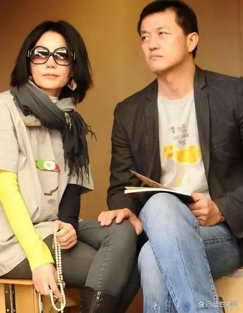 窦靖童我妈是王菲我爸是窦唯我不敢恋爱结婚