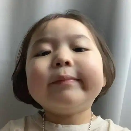 13万网友惊叹:这神态,一般人模仿不来_黄夏温