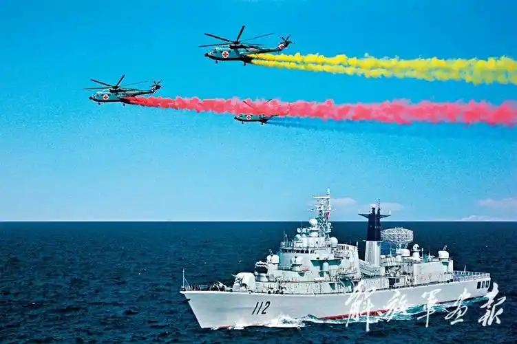 八一节:重温40年来历次大阅兵的经典画面,感受国威军威