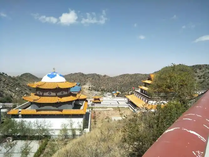 游阿拉善左旗北寺