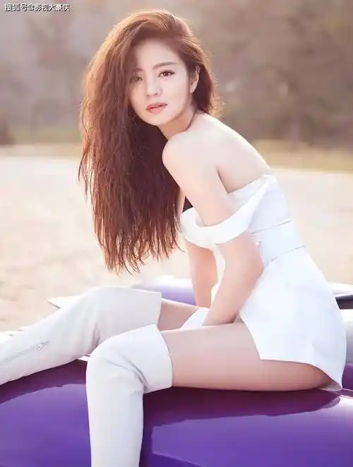 表面是艺人,实际上背景显赫,无人敢"潜"的6位女星_许晴_关晓彤_韩雪