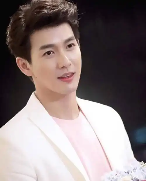 泰国演员,泰国演员santa