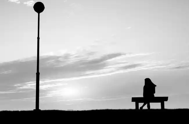 一个人落寞的句子一个人孤独寂寞的句子