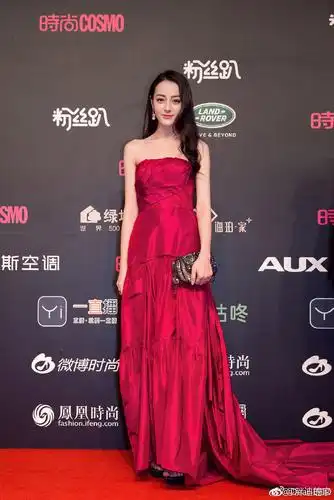 [迪丽热巴][分享]181223 迪丽热巴八年星路回顾 上天会眷顾这个元气