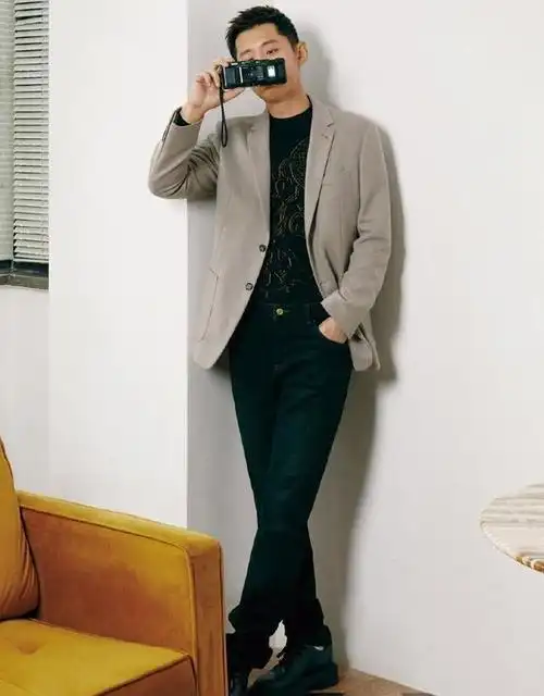 男人怎么穿衣,多半就是什么人生(男人怎样穿着打扮才有气质图片) - 冷