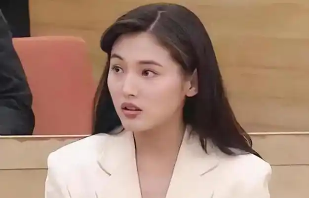 演员张延:嫁大5岁香港丈夫,婚后得一女,现在女儿比她还漂亮|小欣|tvb