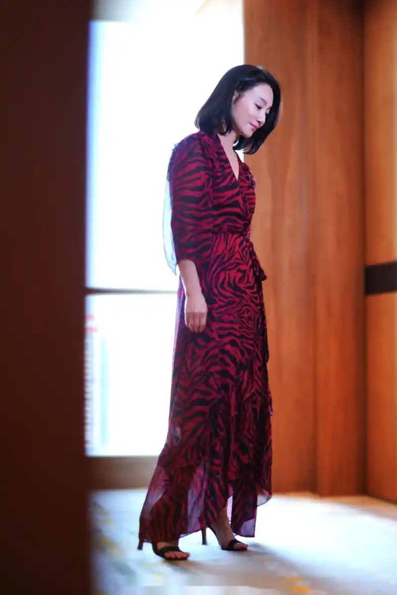 惠英紅出席"歌唱《我和我的祖国》"电影分享会,分享