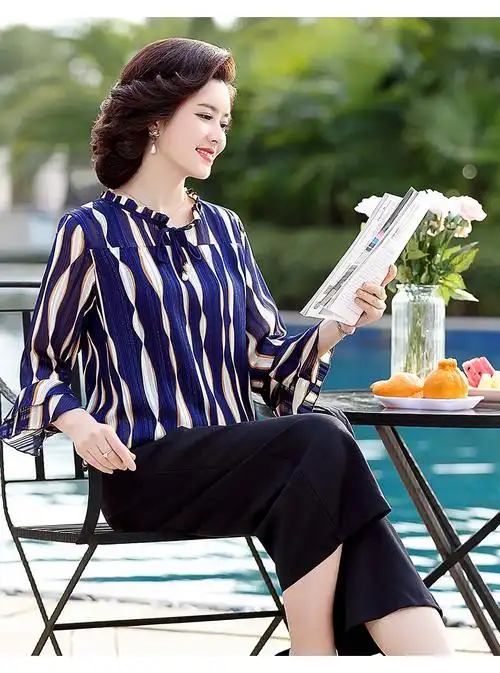 透气吸汗夏天穿的中年妇女穿的t恤衫妈妈洋气长袖女装雪纺衬衫中老年