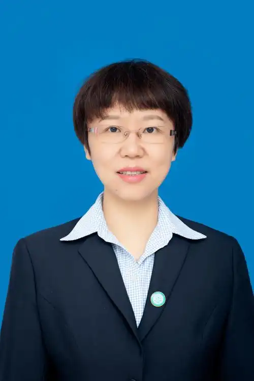 全国巾帼建功标兵—李瑛