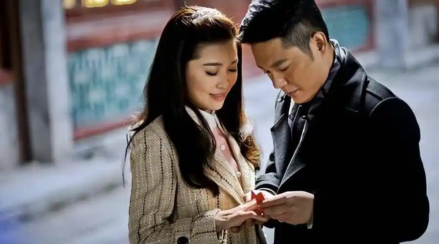 抛妻弃子娶嫩模的傅程鹏,如今活成了一个"笑话"!