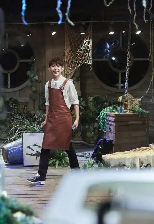 何炅《明星大侦探第四季》剧照图片[3/6]_综艺_美桌网