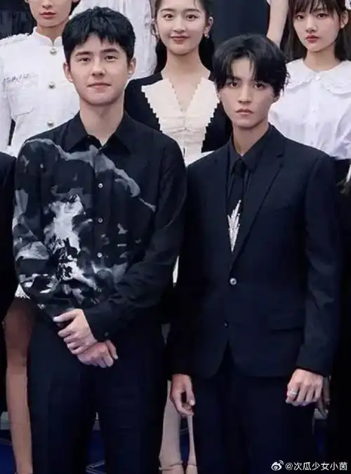 《盒子里的猫》被问到想推荐哪位好友来玩脱口而出@刘昊然turbo!