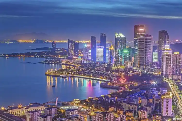 摄图网_500409240_banner_繁华的城市夜景(企业商用)