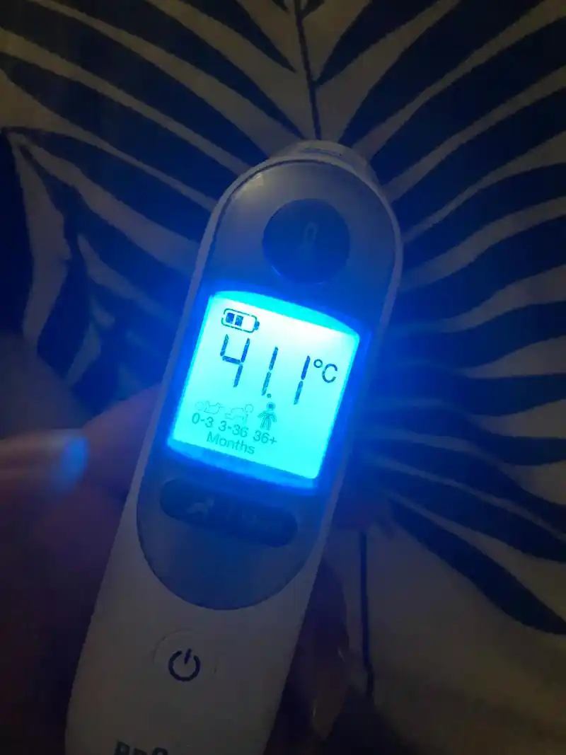 指标高到离谱  高烧40度不退   已经三天了还是40度77  - 抖音