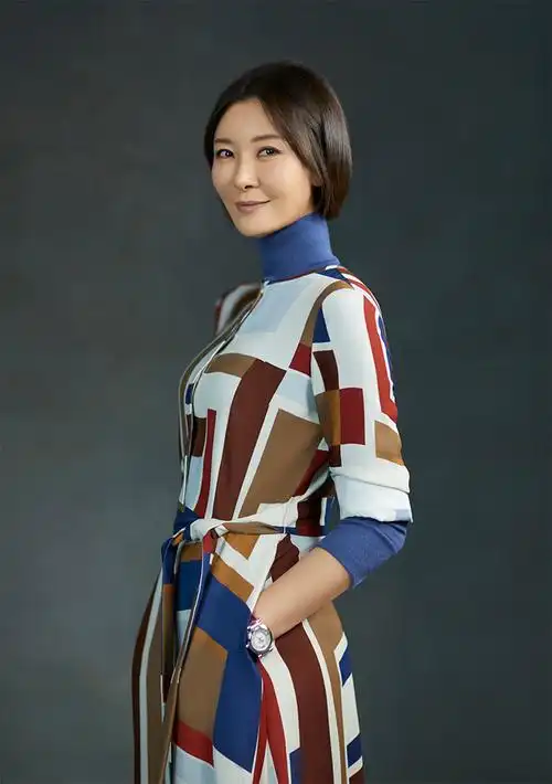 《二十不惑》柯蓝"恋女"眼获赞 "为你好"式母爱引争议