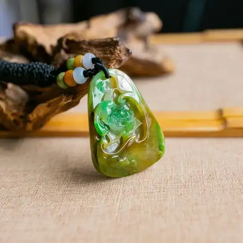 锦玉天然翡翠挂件花鸟黄加绿冰xwy1995颈饰