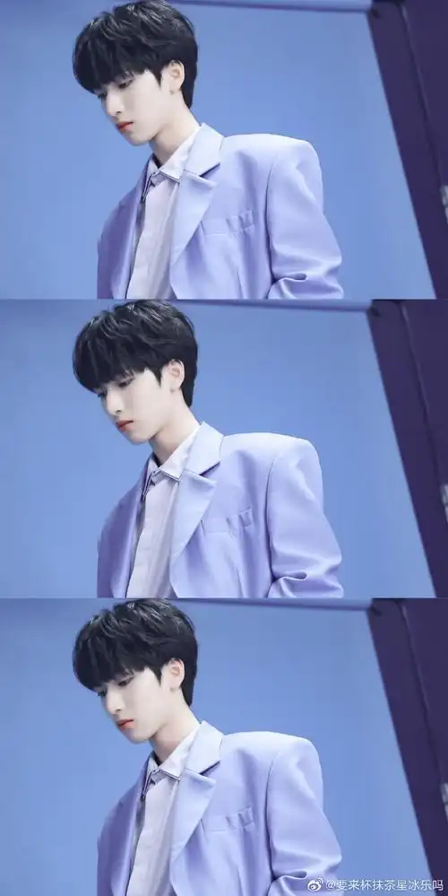 严浩翔超话#严浩翔拍照姿势#翔哥适合当壁纸的三宫格!