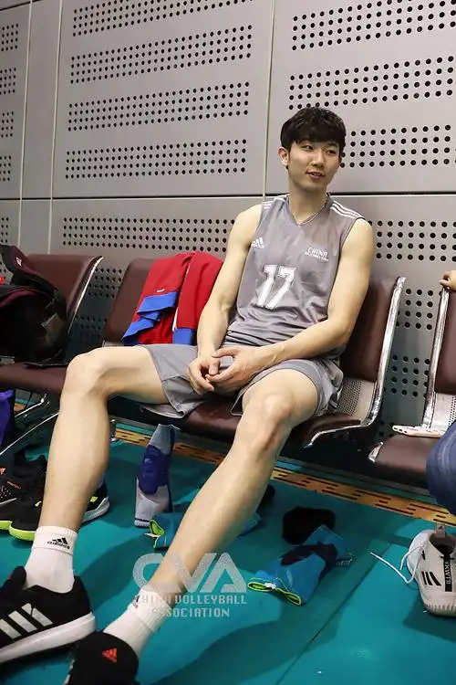 日本联赛历练收获多刘力宾回归中国男排