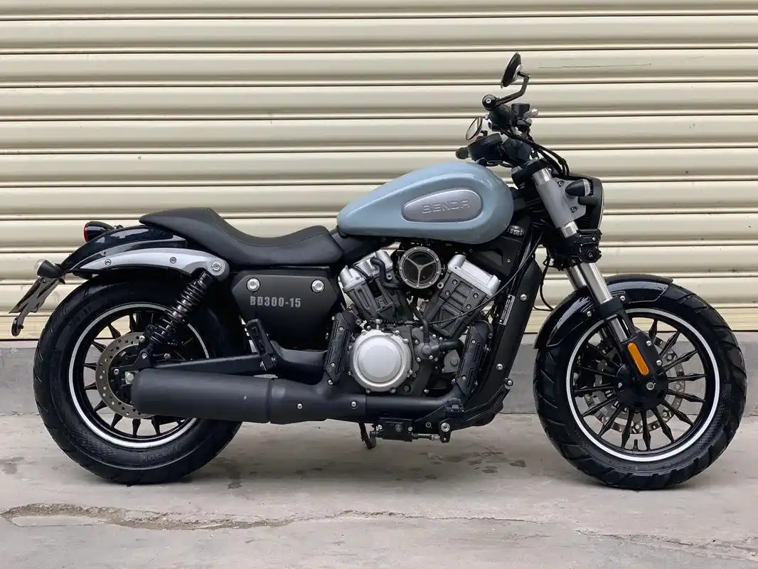 奔达金吉拉300(abs) 品牌:奔达(国四) 车型:金吉拉300(abs) 年份