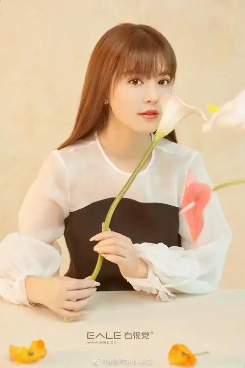 love song 阿兰一个不食人间烟火的女孩一个如此随性真实的女孩#人像